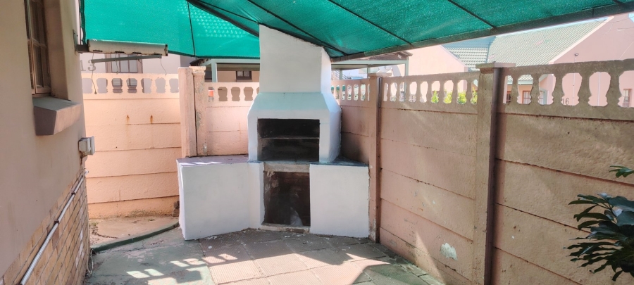 2 Bedroom Property for Sale in Noordhoek Free State